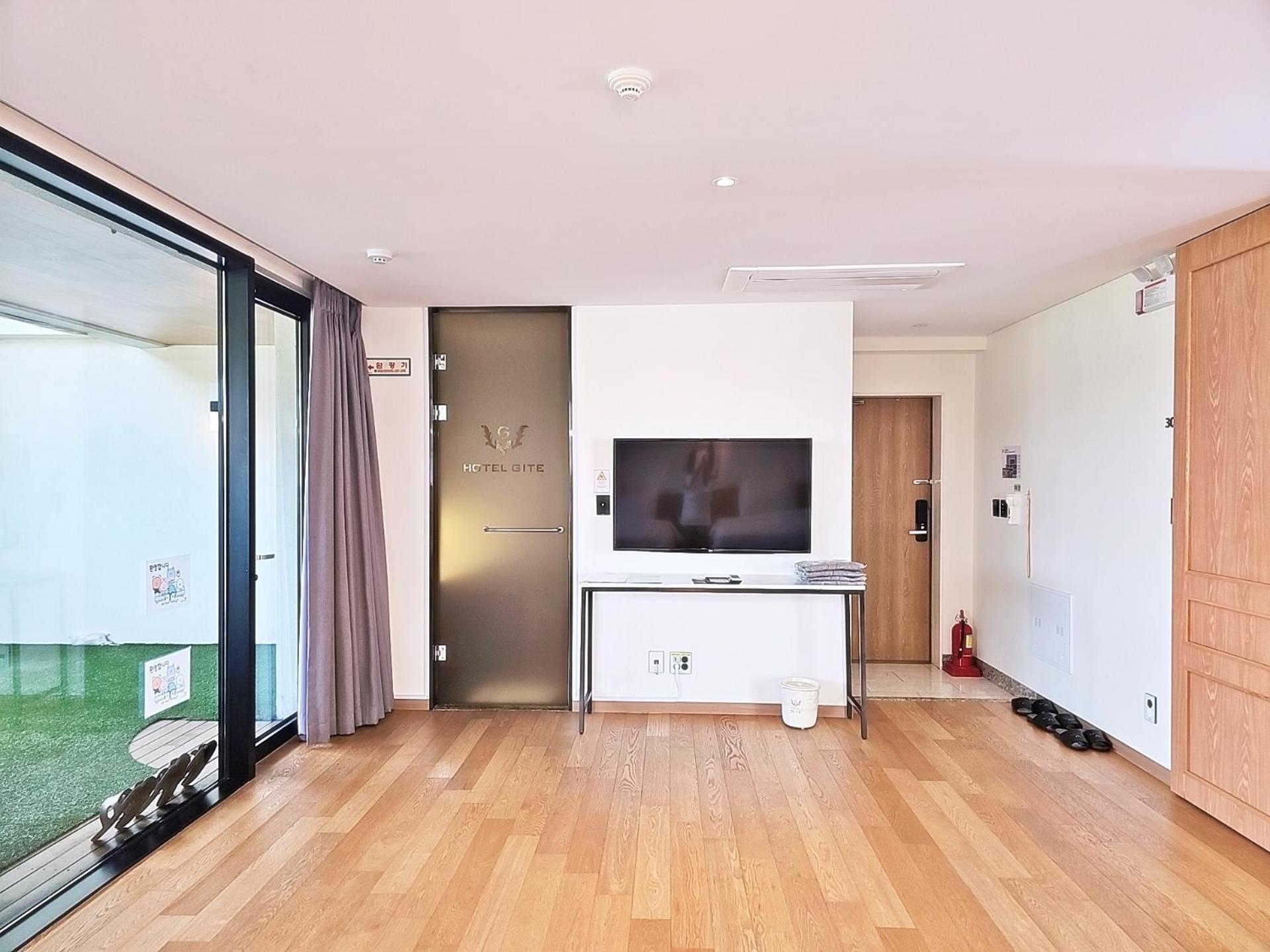 Suncheon Hotel Gite מראה חיצוני תמונה